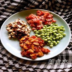 小菜蛋吃瓜群众,揭秘网络热点的幕后故事