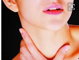 吃瓜口干咽喉发紧