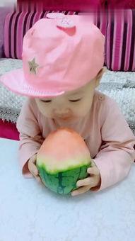 吃瓜的可爱真人,吃瓜少女的甜蜜人生